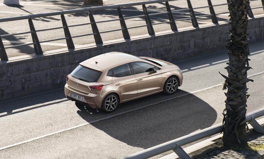 Seat Ibiza 2017 года  (WW) (фото 2 из 40)